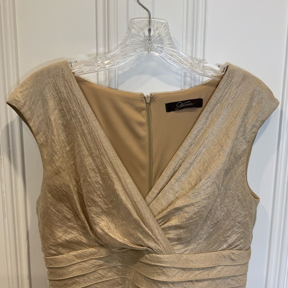 Jessica V Neck Gold Shimmery Fully Lined Cocktail Dress - Size 10 - Picture 4 of 5